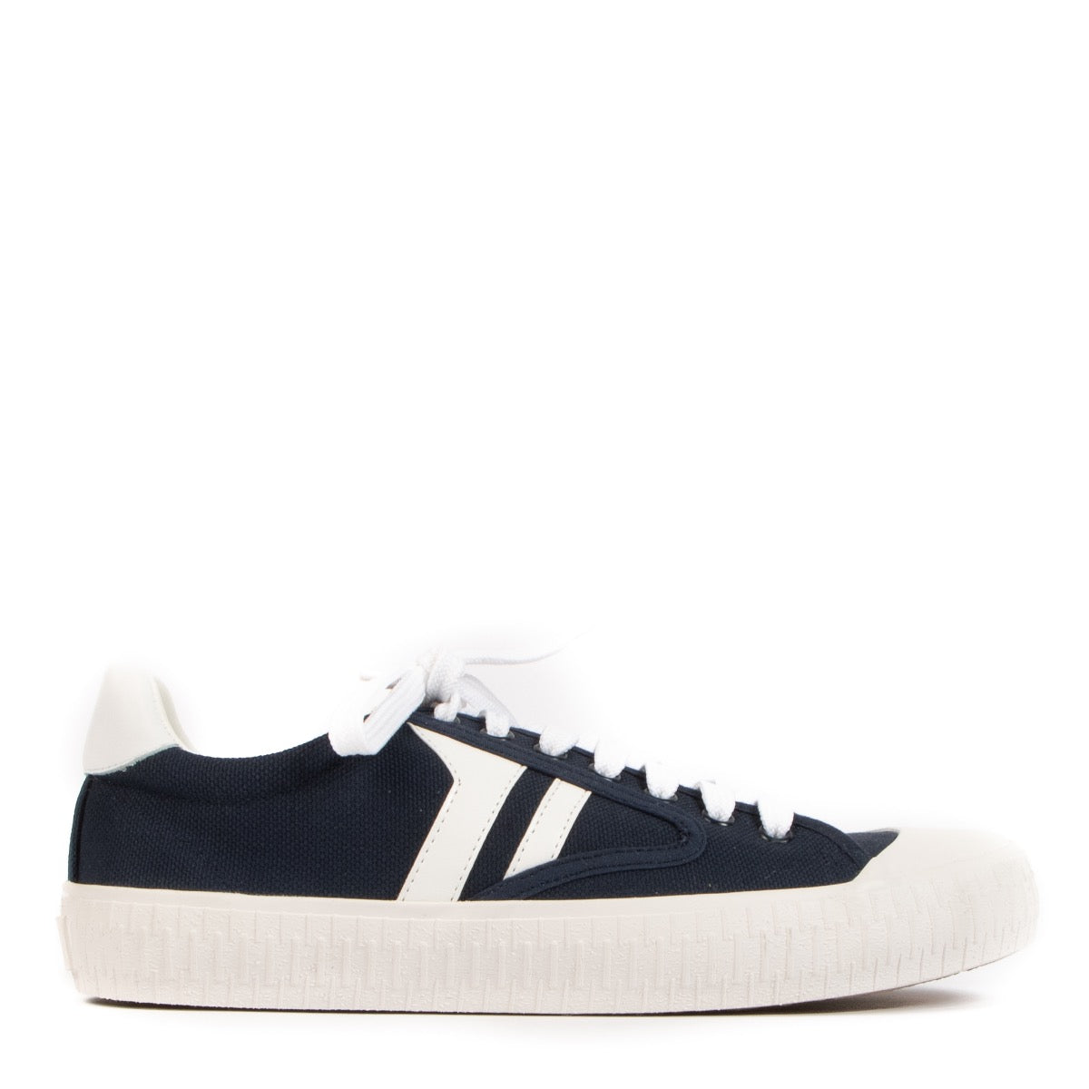 Shop safe online at Labellov in Antwerp, Brussels and Knokke these 100% authentic second hand Celine Navy Blue Canvas Plimsole Sneakers - size 39