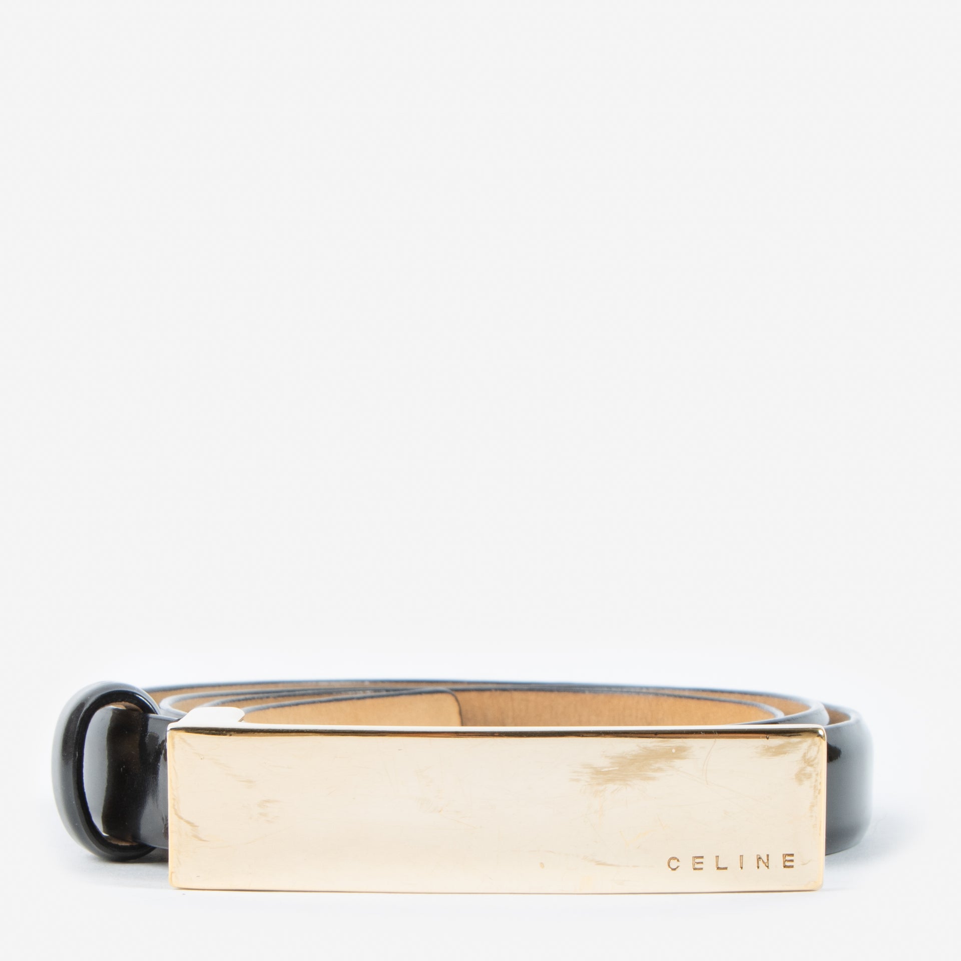 Shop the 100% authentic Celine Black Patent Leather Slim Belt second hand on Labellov.com!
