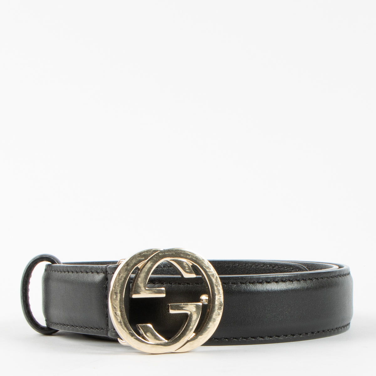 Shop the 100% authentic Gucci Black Interlocking G Slim Belt second hand on Labellov.com!
