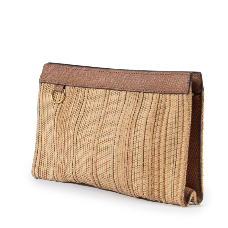 Shop safe online authentic second hand Delvaux Beige Toille De Cuir Pouch at the right price.