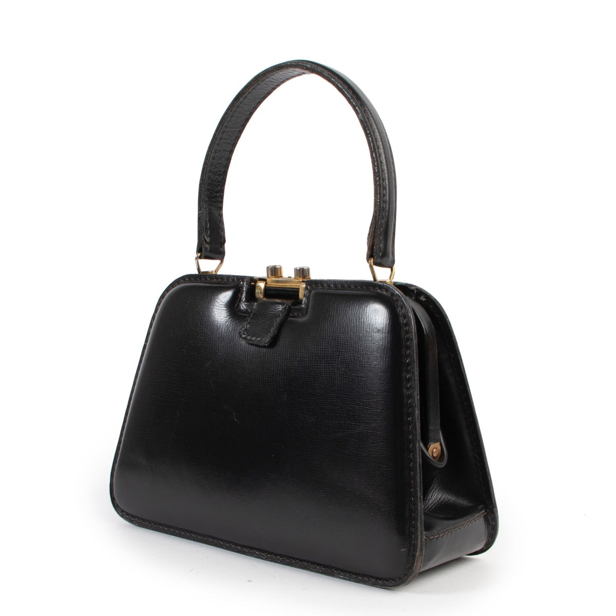 Shop safe online at Labellov in Antwerp this 100% authentic second hand Delvaux Black Top Handle Bag
