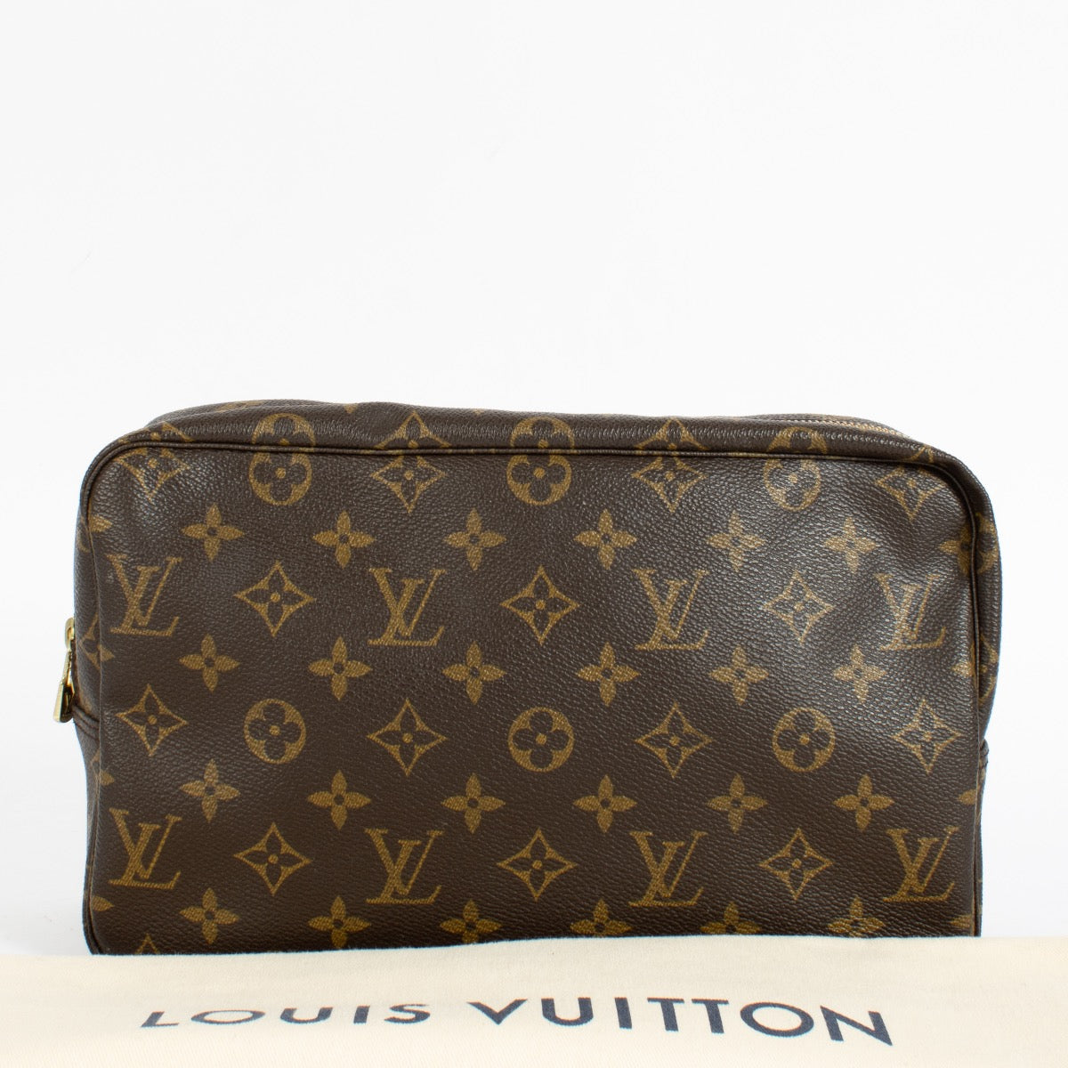 Shop the Louis Vuitton Monogram Trousse Toilette 28 second hand on Labellov.com