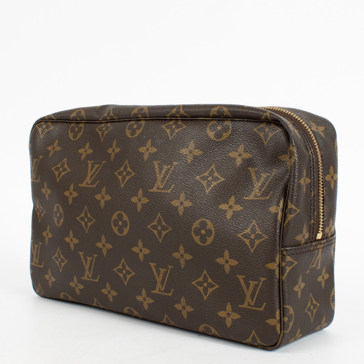 Shop the Louis Vuitton Monogram Trousse Toilette 28 second hand on Labellov.com