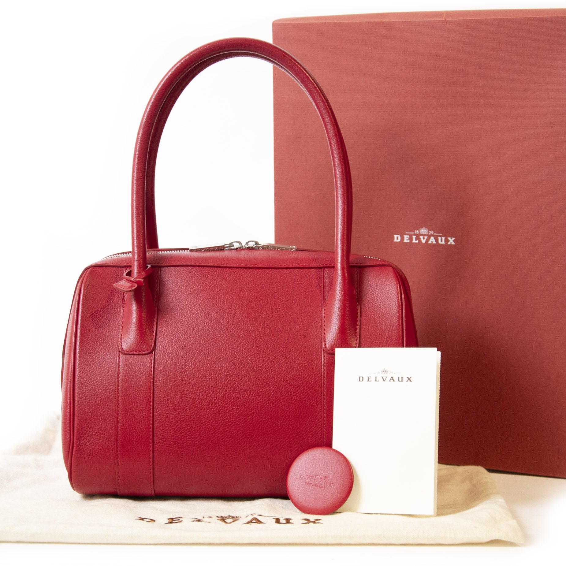Authentic second-hand vintage Delvaux Red Paola Shoulder Bag at online webshop LabelLOV
