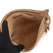 Shop safe online at Labellov in Antwerp this 100% authentic second hand Jimmy Choo Shimmery Gold Clutch
