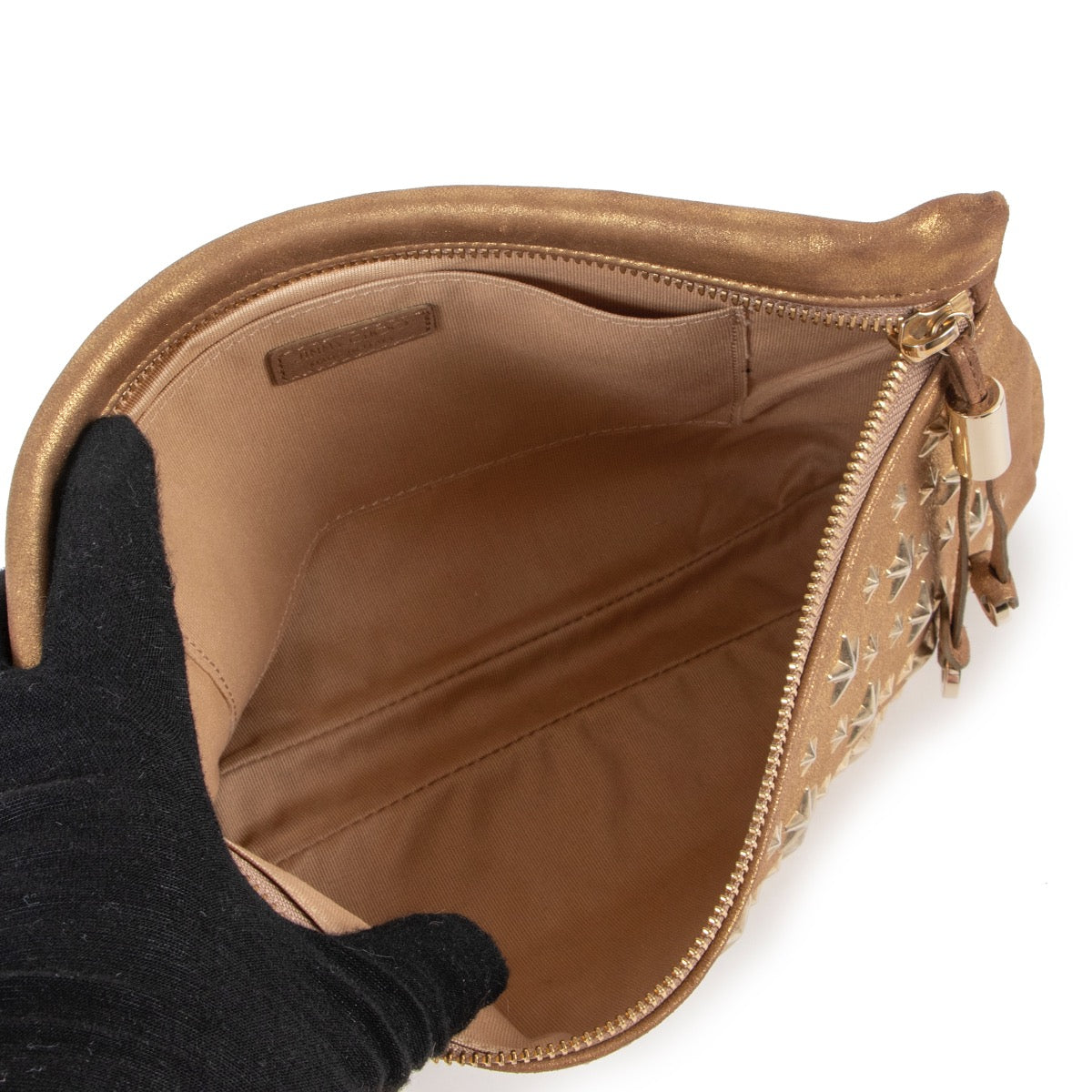 Shop safe online at Labellov in Antwerp this 100% authentic second hand Jimmy Choo Shimmery Gold Clutch