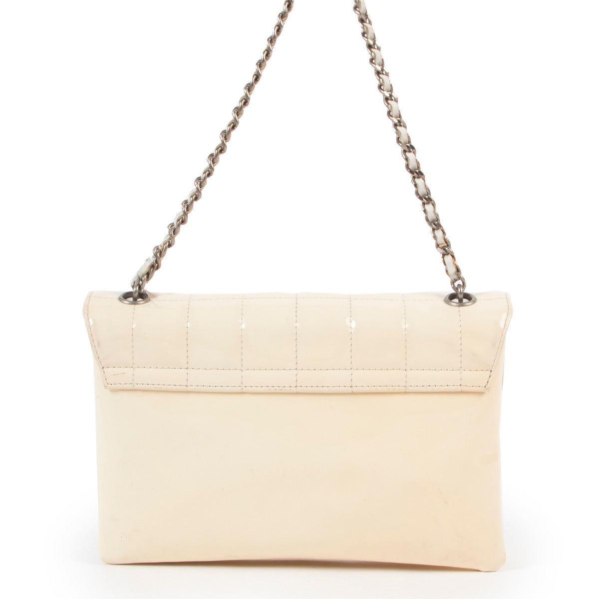Sac Chanel Flap en Cuir Verni Crème avec Clavier