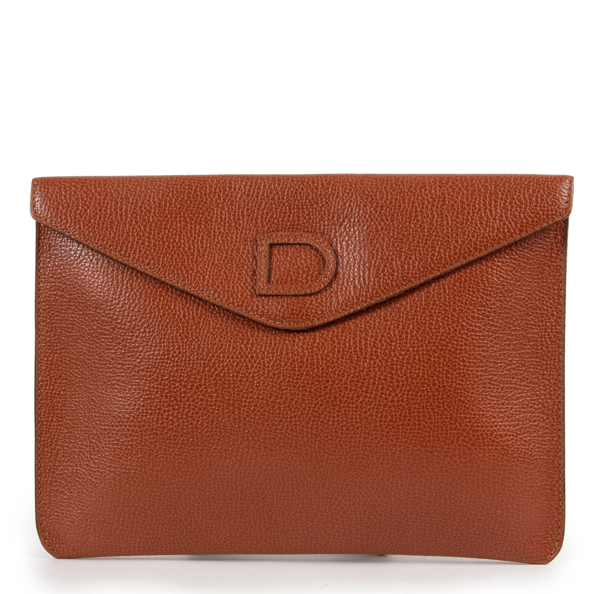 Shop safe online at Labellov in Antwerp this 100% authentic second hand Delvaux Cognac Enveloppe Clutch