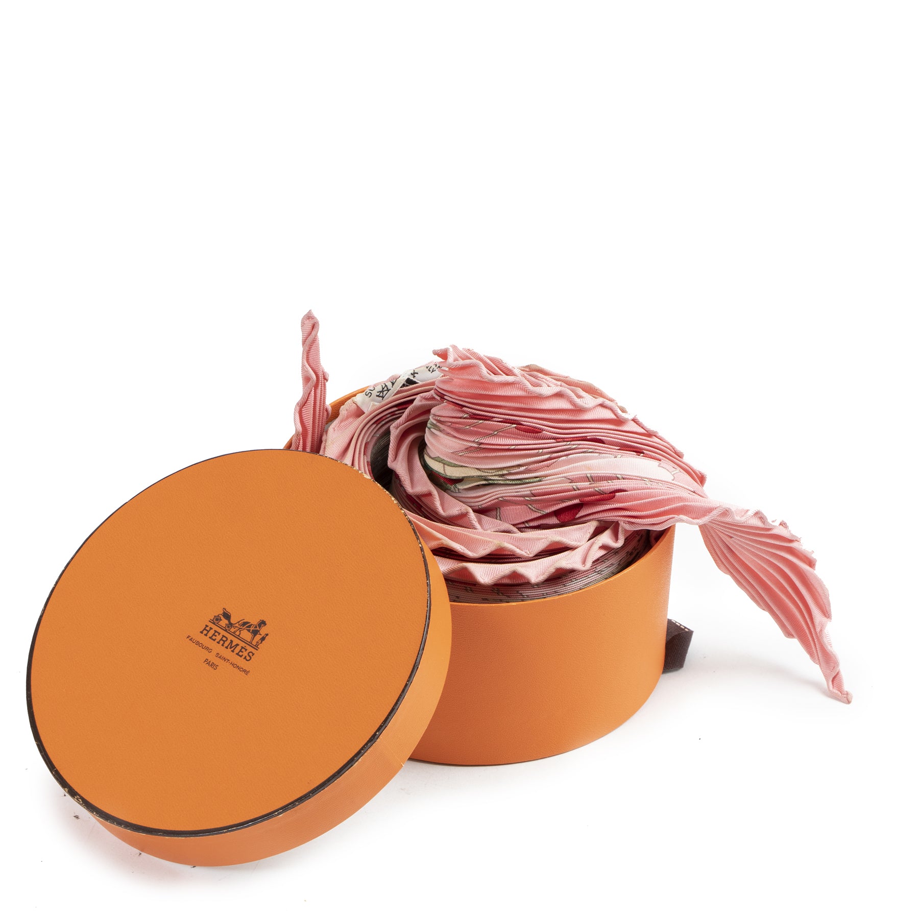 Authentic secondhand Hermès scarves designer bags luxury vintage webshop fashion safe secure online shopping designer brands