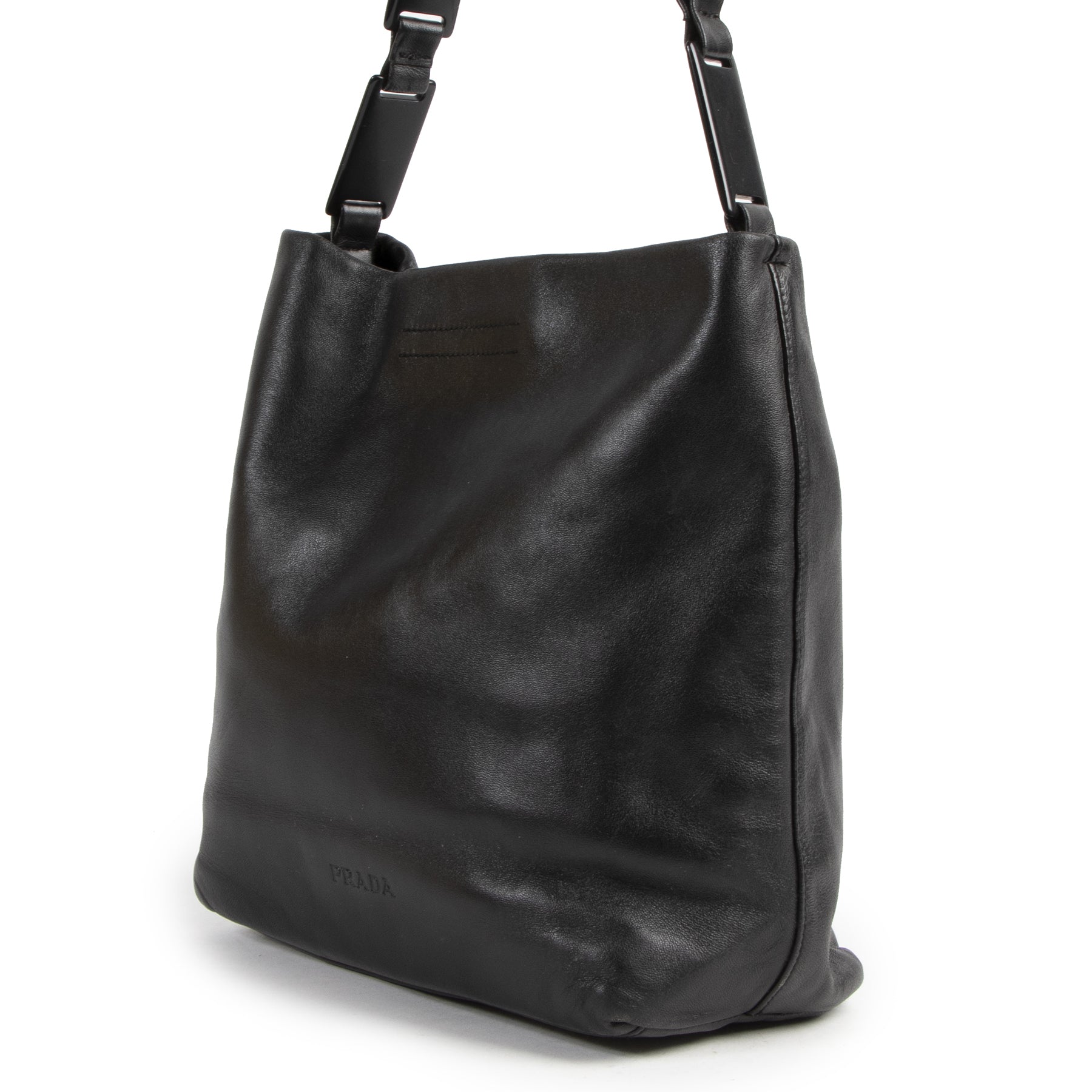 Authentieke tweedehands Prada juiste prijs veilig online winkelen LabelLOV webshop luxe merken designer Antwerpen België mode fashion