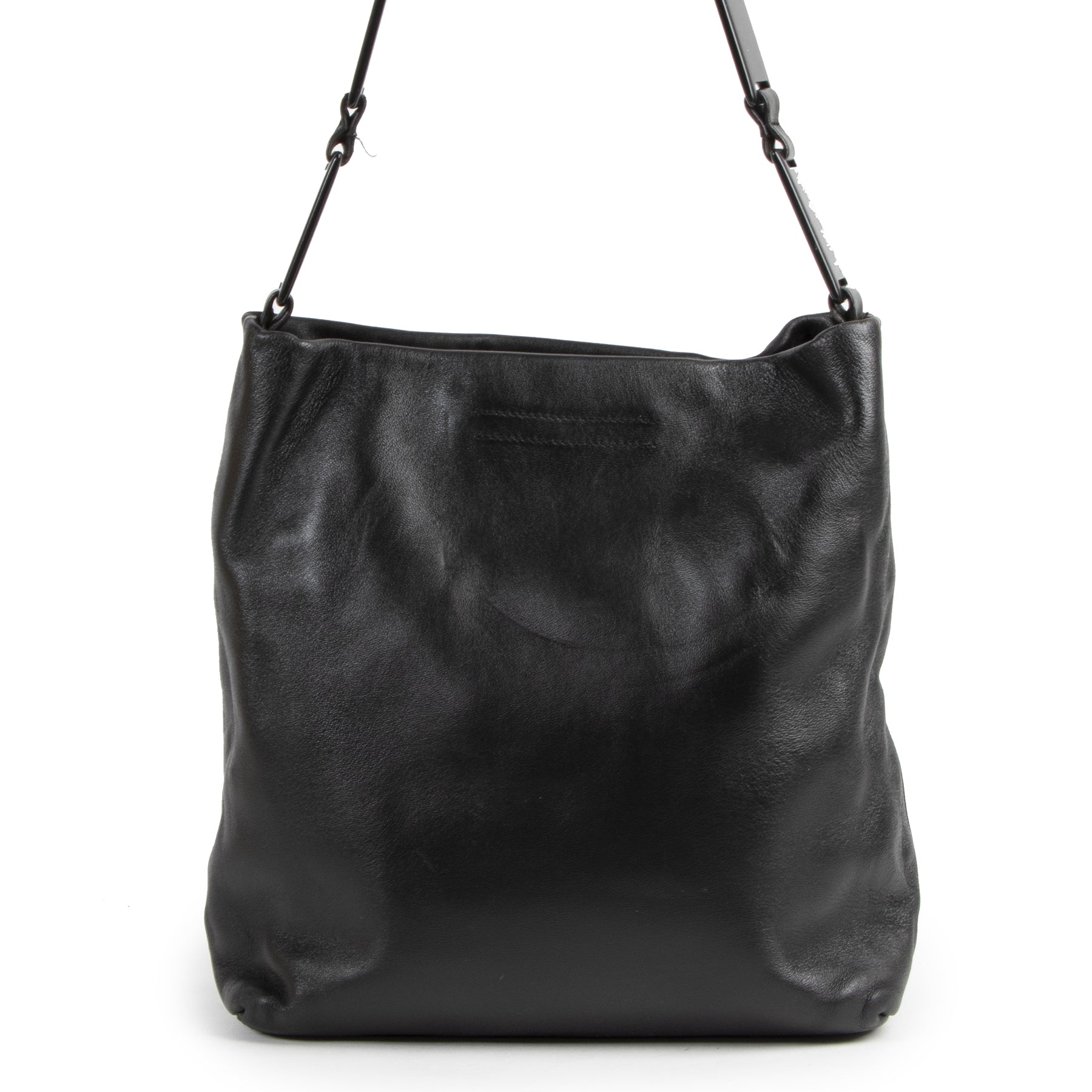 Authentieke tweedehands Prada juiste prijs veilig online winkelen LabelLOV webshop luxe merken designer Antwerpen België mode fashion