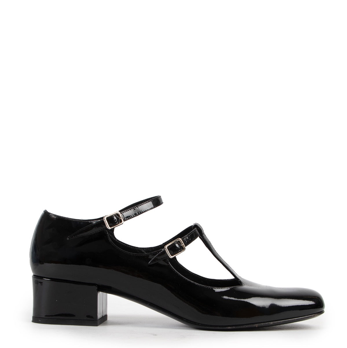 Shops safe online at Labellov in Antwerp this 100% authentic second hand Saint Laurent Black Patent Leather Heels - Size 41