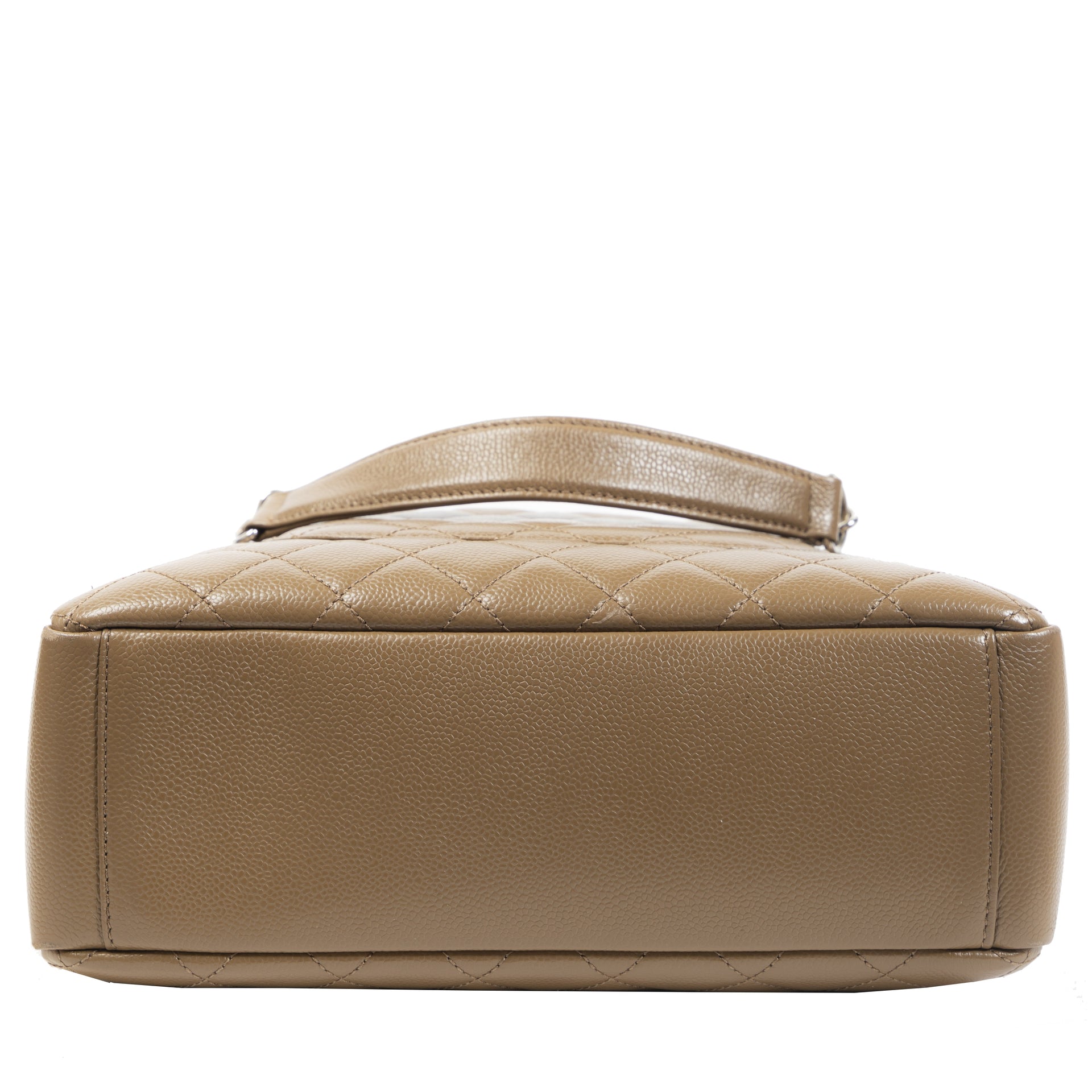 Authentieke Tweedehands Chanel Taupe Quilted Leather Grand Shopper Tote juiste prijs veilig online shoppen luxe merken webshop winkelen Antwerpen België mode fashion