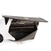 Chanel Vintage Brown Quilted Flap Bag kopen en evrkopen aan de beste prijs bij Labellov