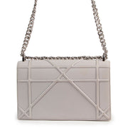 koop veilig online jou tweedehands Christian Dior Light Grey Diorama Flap Bag