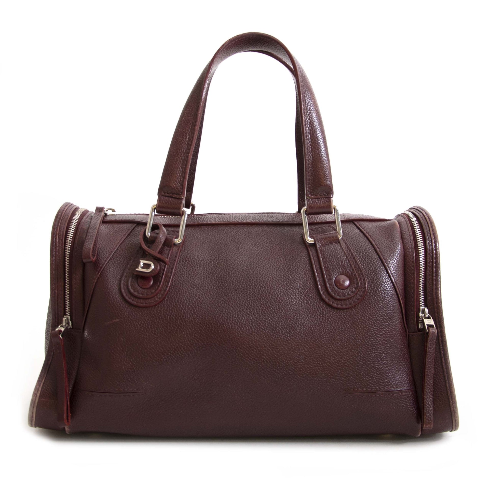 Delvaux Dimanche Trotteur Opéra
