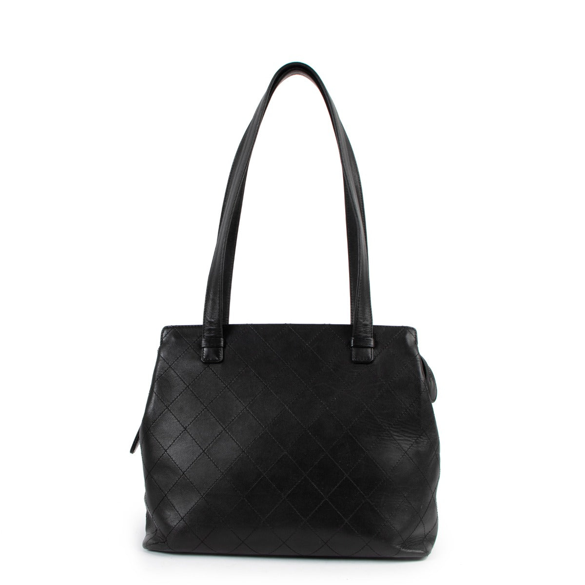 Shop now for your pre-loved vintage designer luxury 100% authentic Chanel bags, at Labellov.