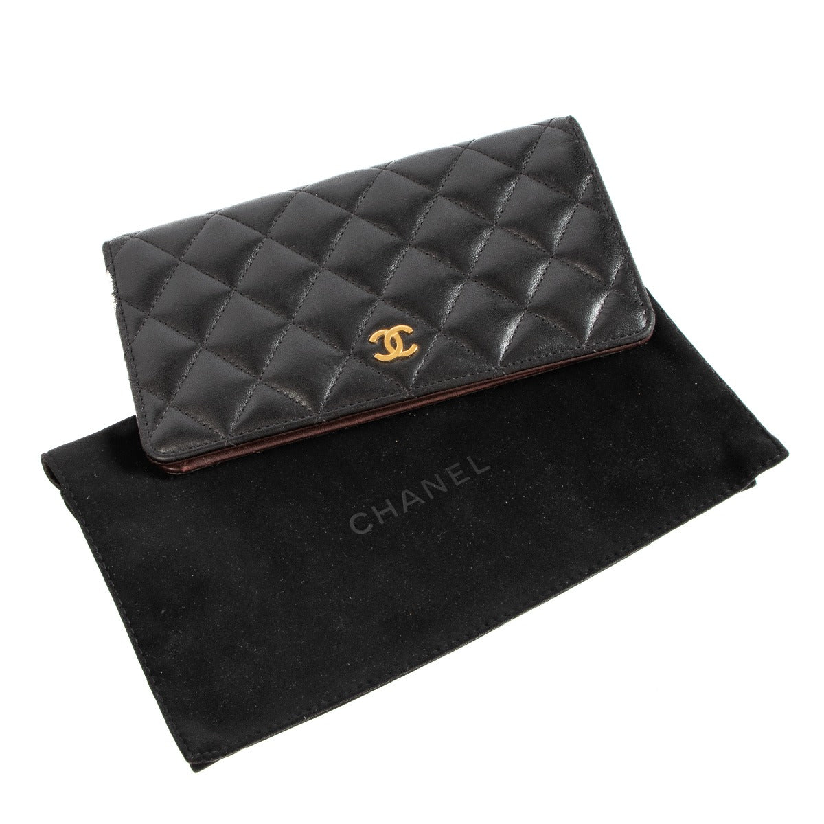 Portefeuille long classique en agneau noir Chanel