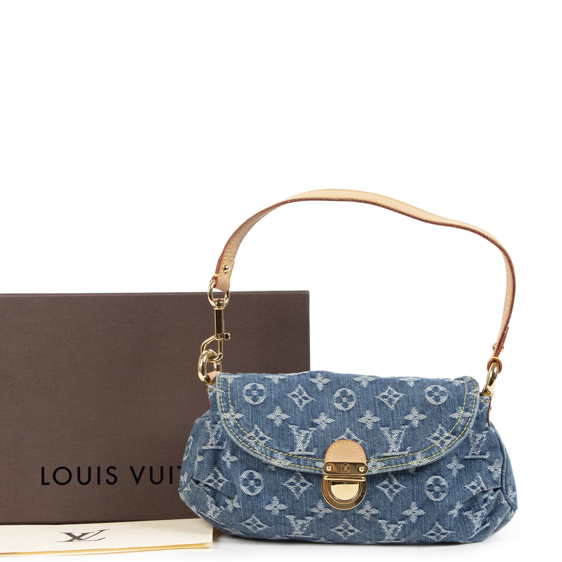 Authentic second-hand vintage Louis Vuitton Pleaty Blue Denim Baguette buy online webshop LabelLOV