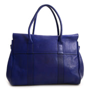 Mulberry Bayswater Electric Blue Soft Matte Leather. Buy authentic secondhand Mulberry bags at the right price at LabelLOV vintage webshop. Safe and secure online shopping. Koop authentieke tweedehands Mulberry tassen met de juiste prijst bij LabelLOV.