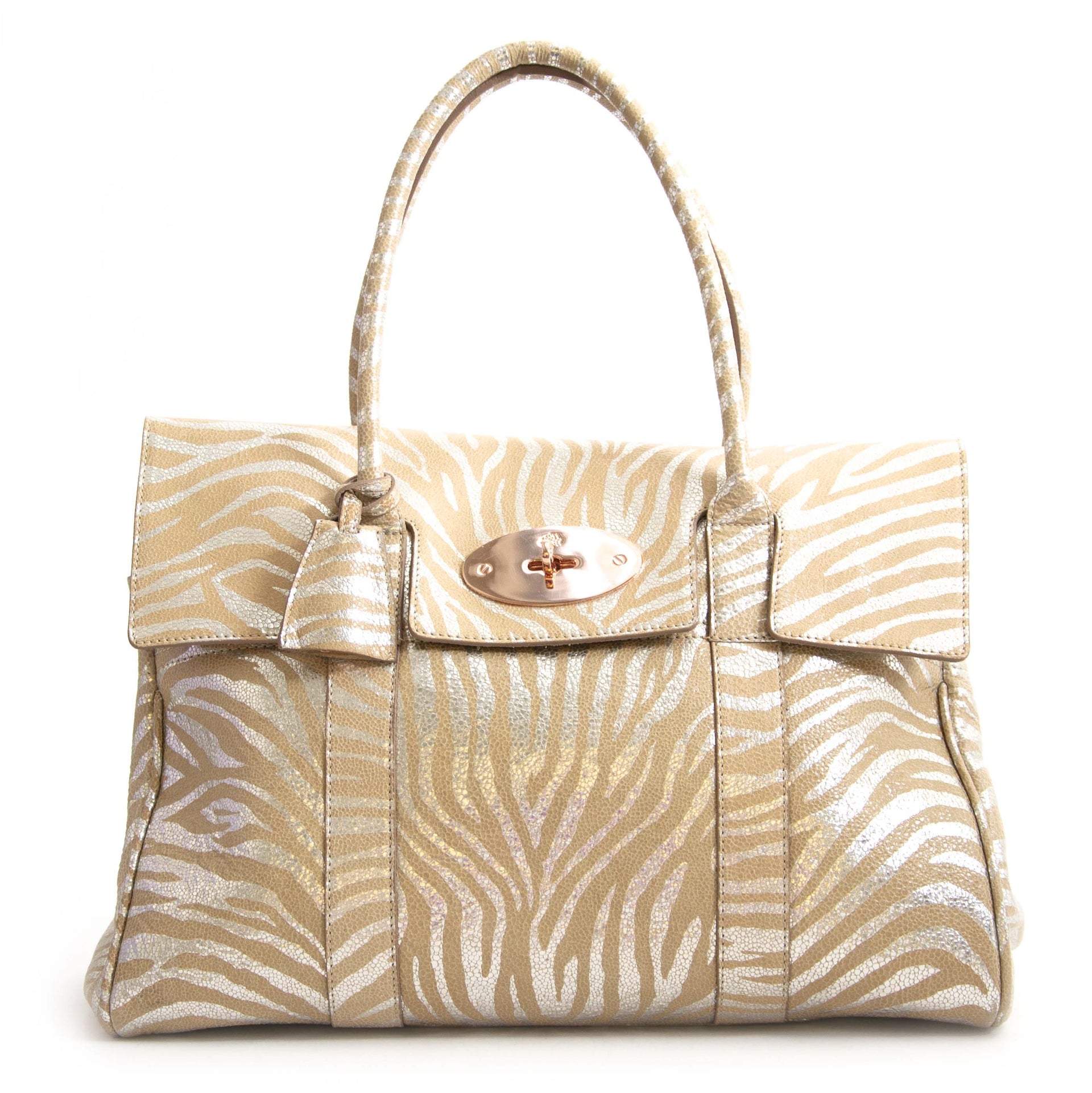 Buy this authentic second hand vintage Mulberry Bayswater Metallic Tiger Bag at online webshop LabelLOV. Safe and secure shopping. Koop authentieke tweedehands vintage Mulberry Bayswater Metallic Tiger Bag bij online webshop LabelLOV.
