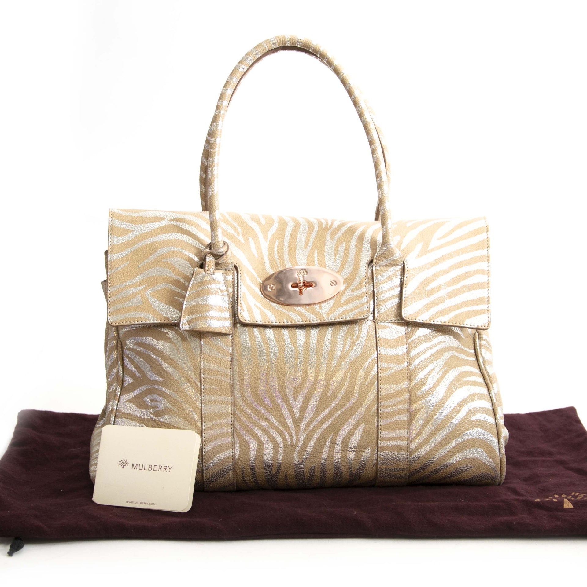 Buy this authentic second hand vintage Mulberry Bayswater Metallic Tiger Bag at online webshop LabelLOV. Safe and secure shopping. Koop authentieke tweedehands vintage Mulberry Bayswater Metallic Tiger Bag bij online webshop LabelLOV.