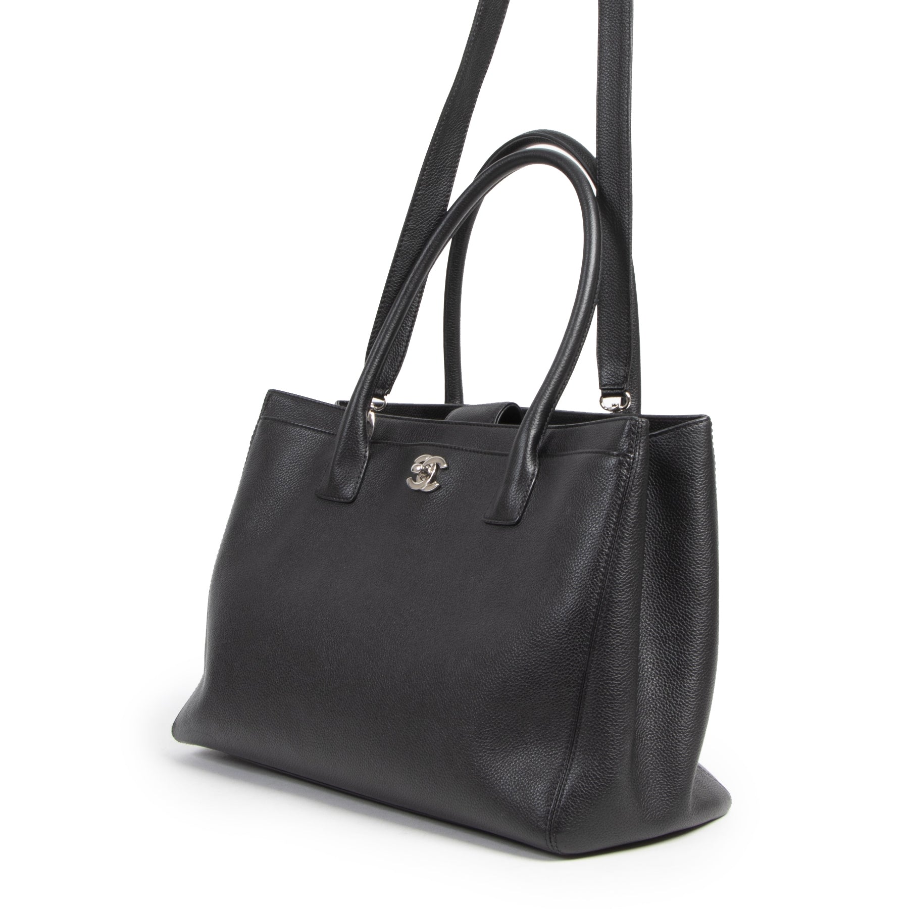 Authentique seconde-main vintage Chanel Black Leather Executive Tote achète en ligne webshop LabelLOV