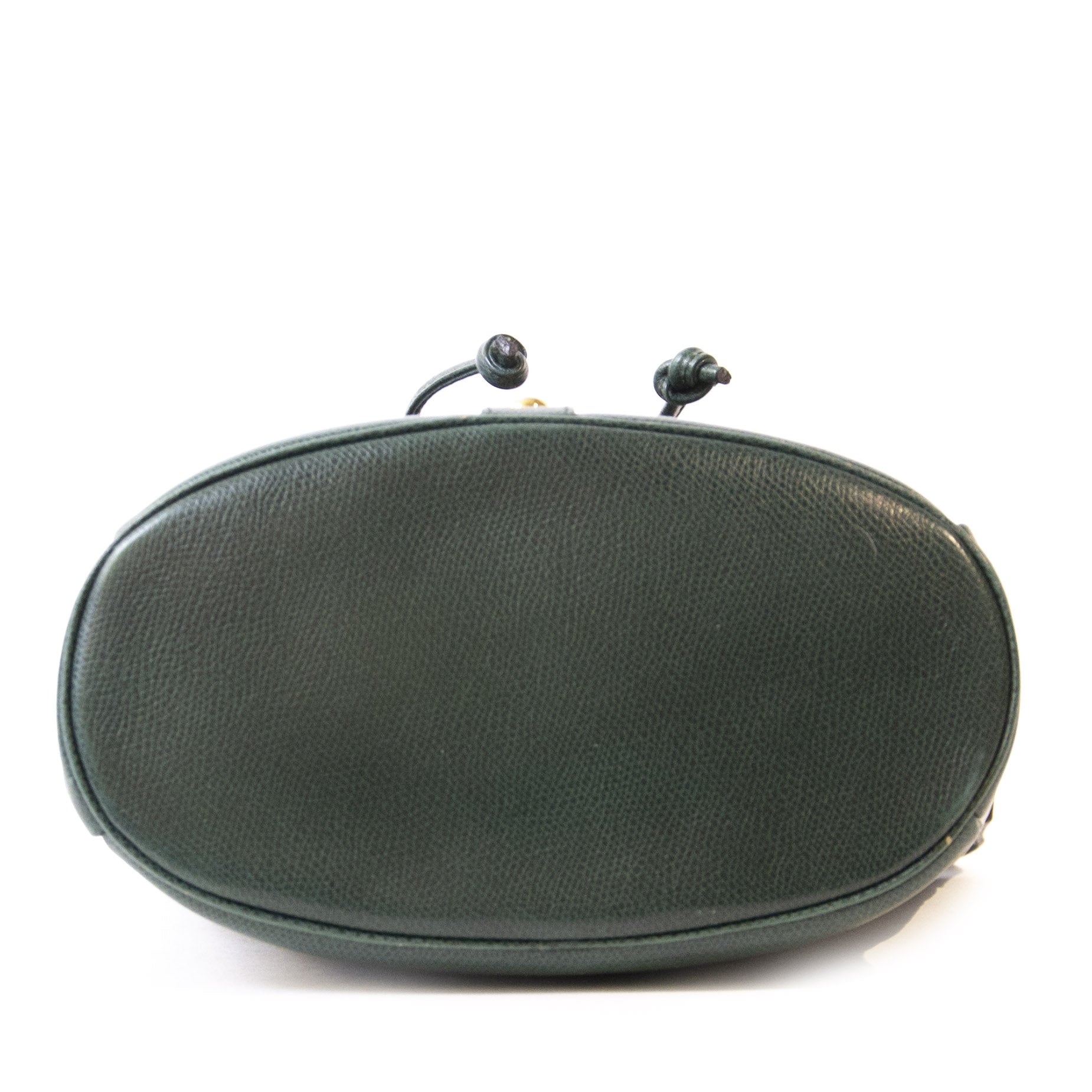 Authentieke Tweedehands Yves Saint Laurent Green Studded Bucket Bag juiste prijs veilig online winkelen luxe merken webshop Antwerpen België winkelen mode fashion