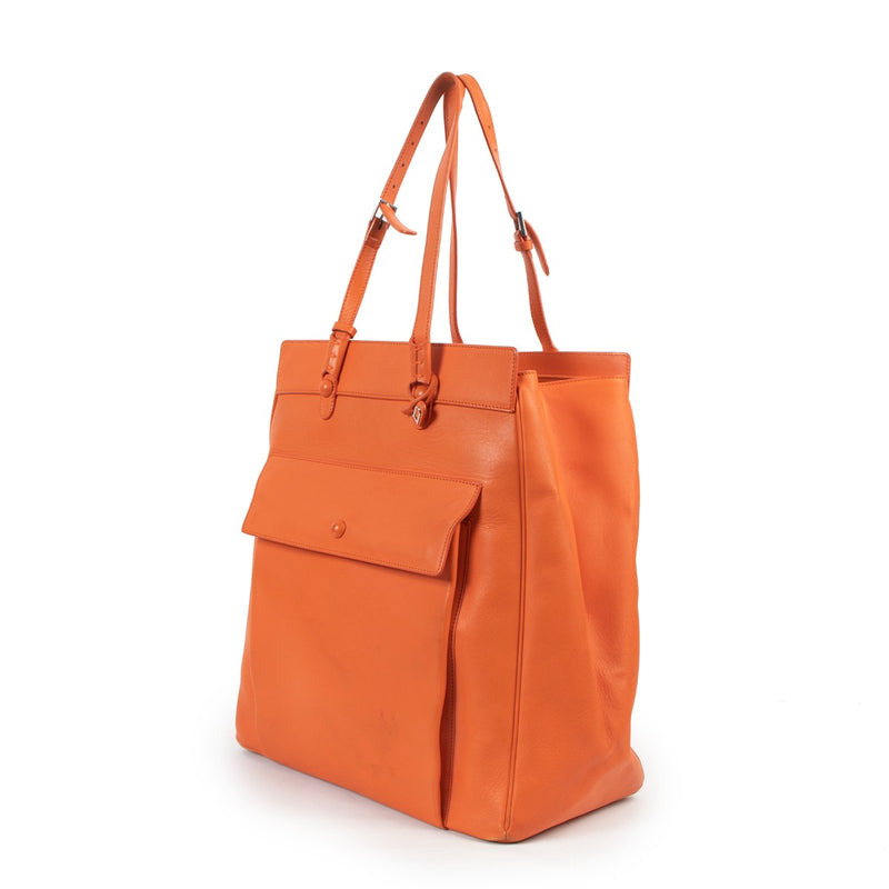 Shop now for your pre-loved, 100% authentic Delvaux Orange Leather Shoulder bag at Labellov in Antwerp