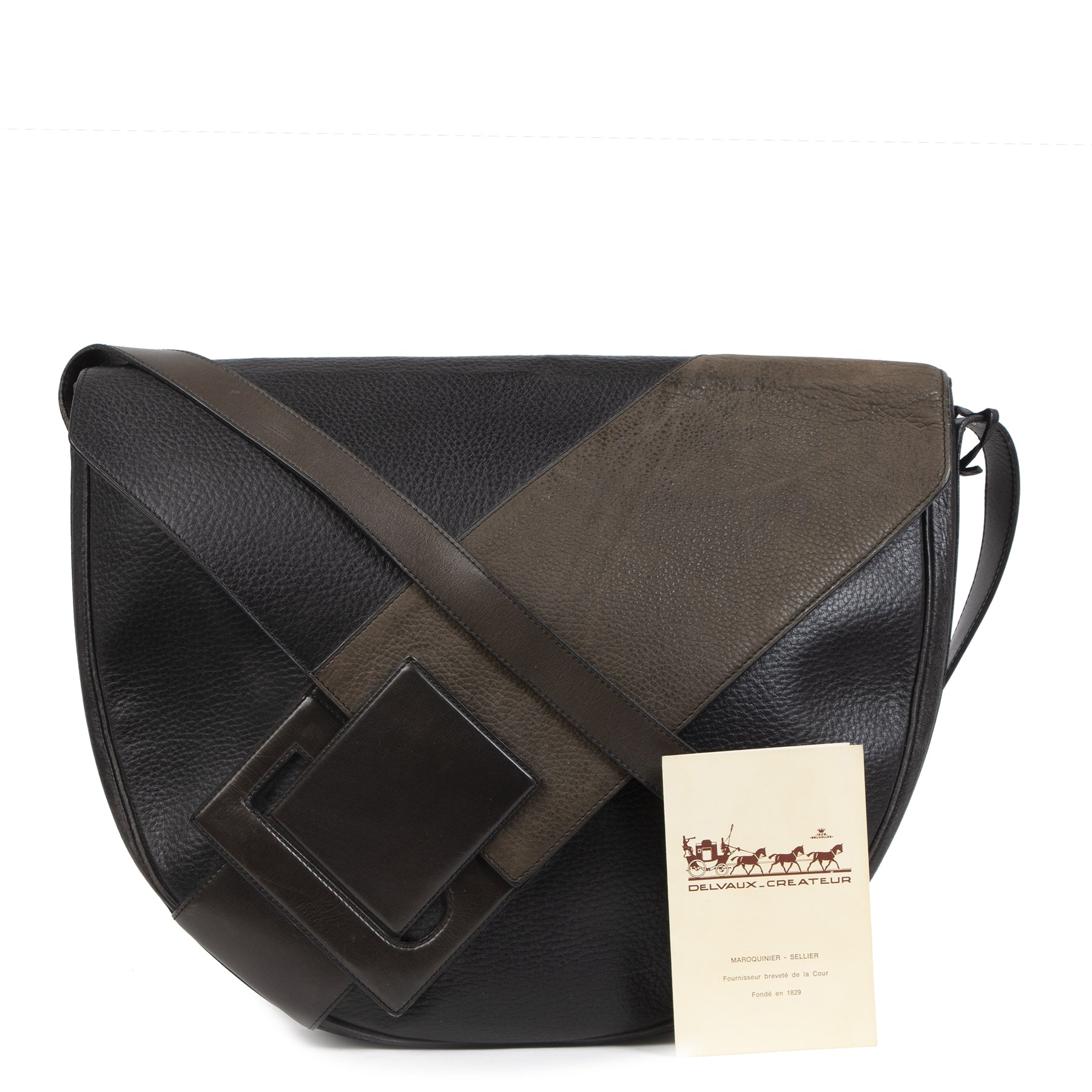 Authentic secondhand Delvaux Dark Blue Leather Shoulder Bag designer bags accessories clothing shoes luxury vintage webshop safe secure online shopping worldwide shipping