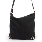 This Gucci Black Abbey D-ring GG Bag is available at Labellov for a good price and in very good condition online or in store.