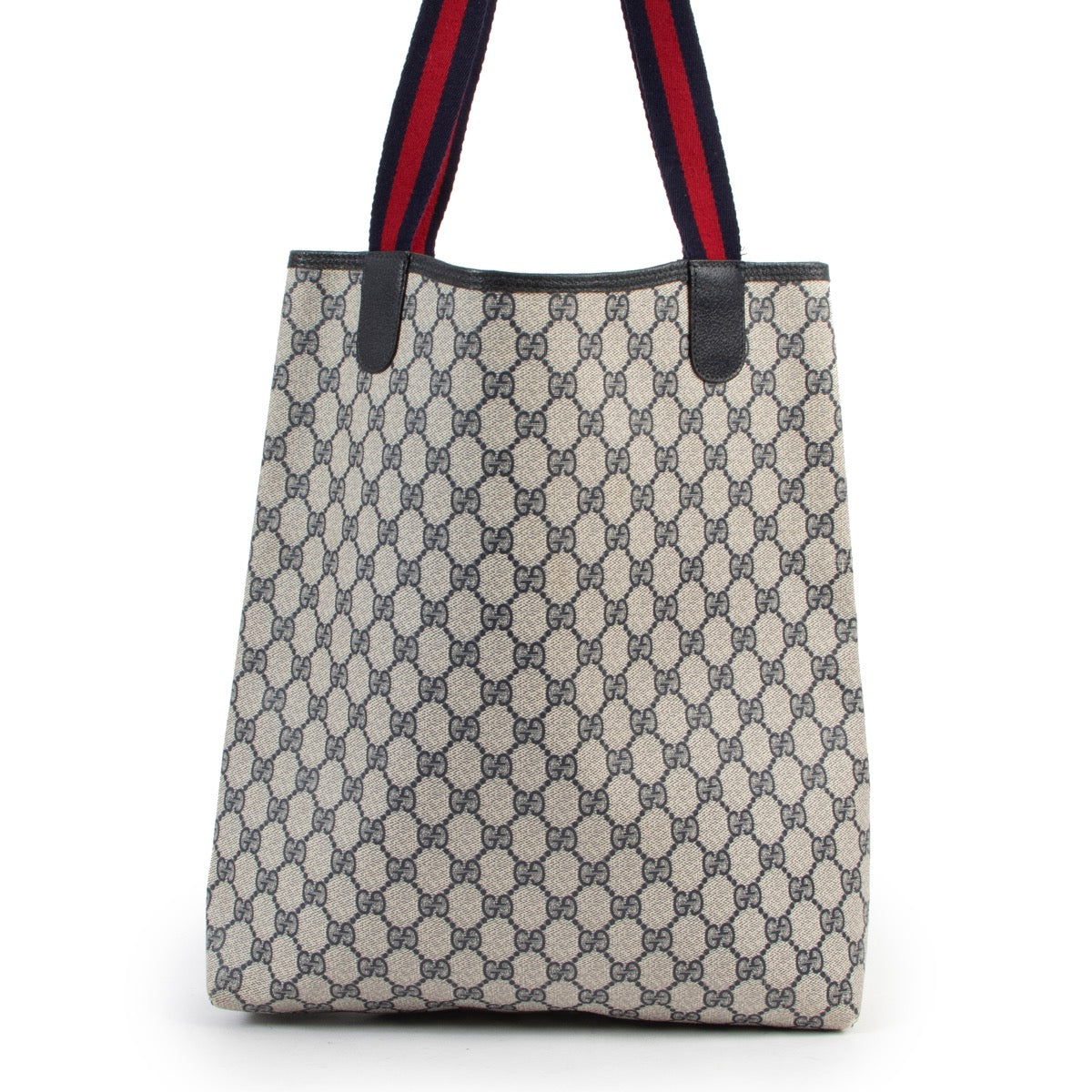 Gucci Monogram Shoulder bag at Labellov online or in store available for a reasonable price and in good condition. Get them now!