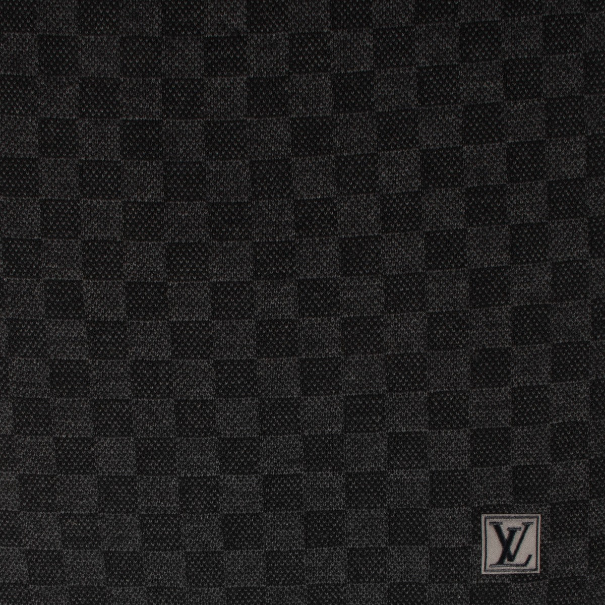 Shop 100% authentic second-hand Louis Vuitton Grey Damier Wool Scarf on Labellov.com