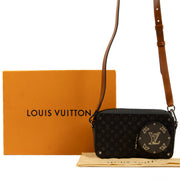 Louis Vuitton Black Volga On Crossbody Bag for the best price at Labellov secondhand luxury in Antwerp