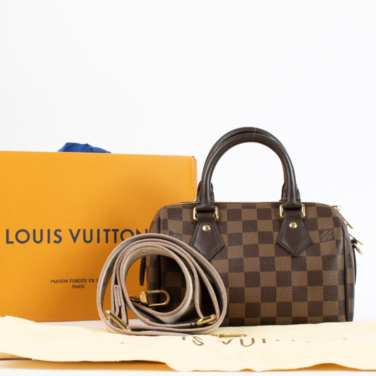Louis Vuitton Damier Ébène Speedy 20