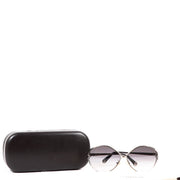 Buy an authentic Louis Vuitton Silvertone Laurel Sunglasses in very good condition at Labellov in Antwerp.