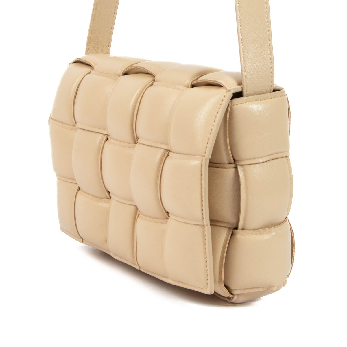 Sac Cassette rembourré Almond Bottega Veneta