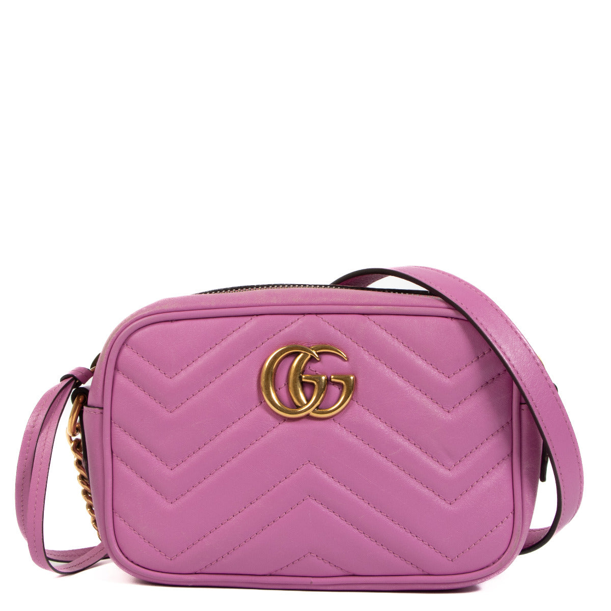 Gucci GG Marmont Matelassé Pink Mini Crossbody Bag for the best price available at Labellov secondhand luxury in Antwerp.