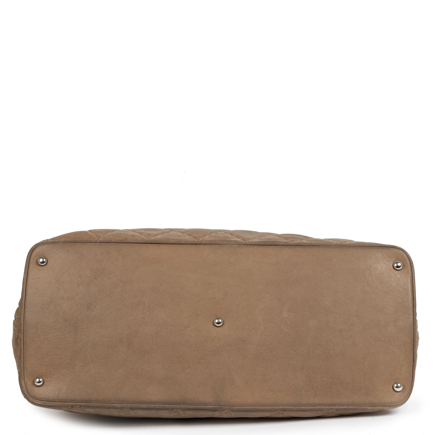 Chanel Taupe Iridescent Calfskin Small Sea Hit Bag aan de beste prijs bij Labellov tweedehands luxe
