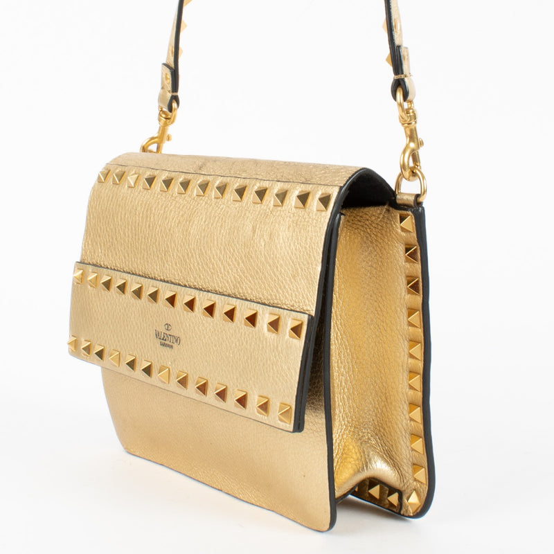 Authentic Second Hand Valentino Garavani Gold Rockstud Bag on Labellov.com