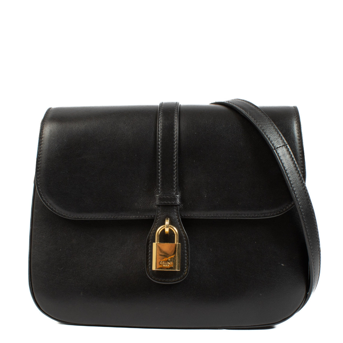 Celine Black Medium Tabou Crossbody Bag aan de beste prijs bij Labellov tweedehands luxe in Anwterpen en Knokke. Wij kopen en verkopen steeds aan de beste prijs.