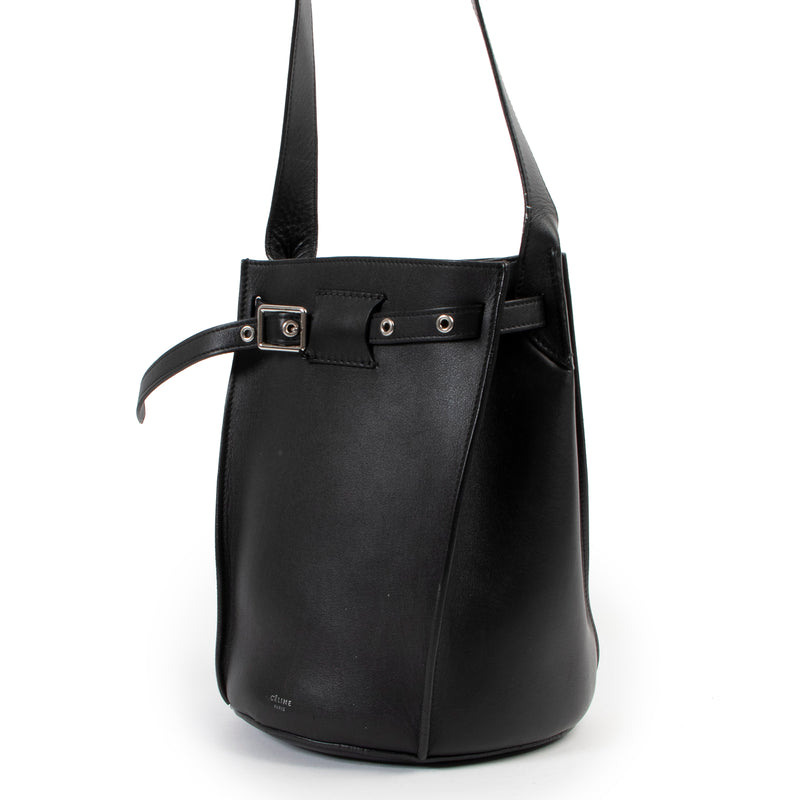 Shop safe online at Labellov in Antwerp this 100% authentic second hand Céline Black Leather Bucket Shoulder Bag