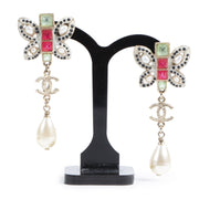 Chanel Butterfly Pendant Earrings pour le meilleur prix chez Labellov à Anvers Belgique