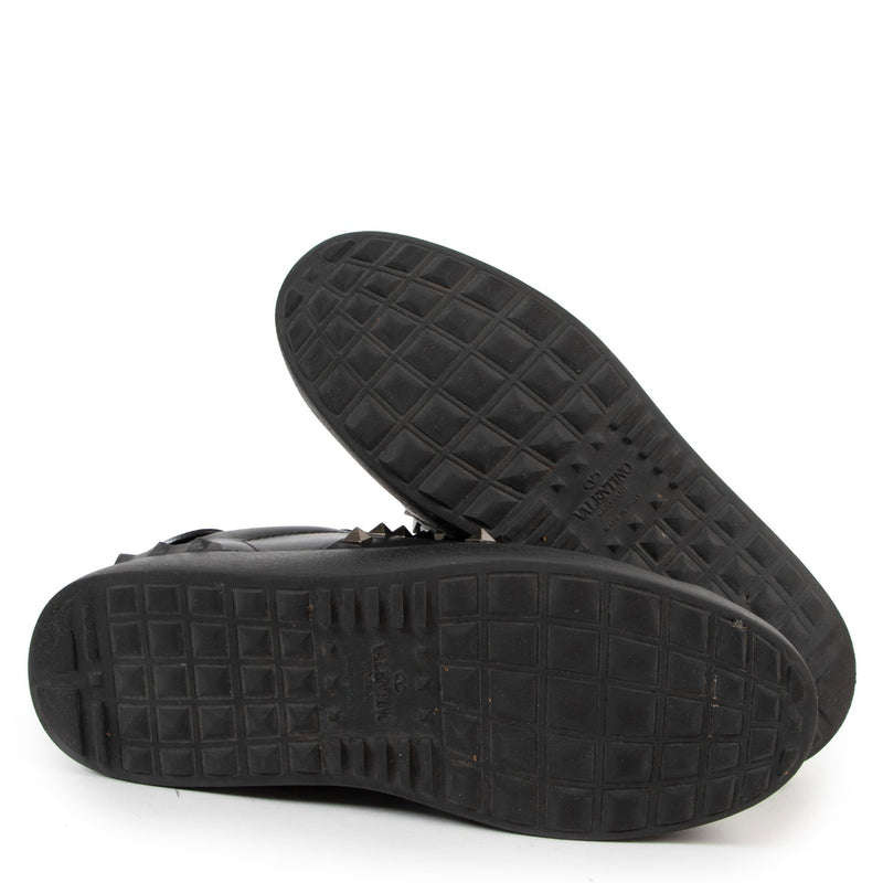 Buy authentic second hand Valentino Garavani Black Rockstud Untitled Sneakers at Labellov for affordable price.