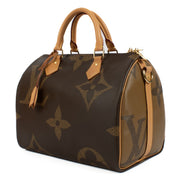 Buy authentic second hand Louis Vuitton Monogram Giant Reverse Speedy 30 Bandoulière at Labellov.com