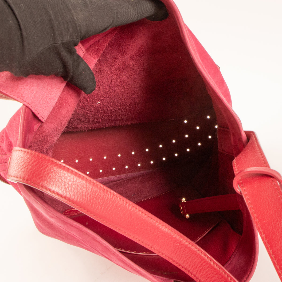 Shop this authentic Delvaux Rose Indien Santiag Pin Bag pre-loved on Labellov.com