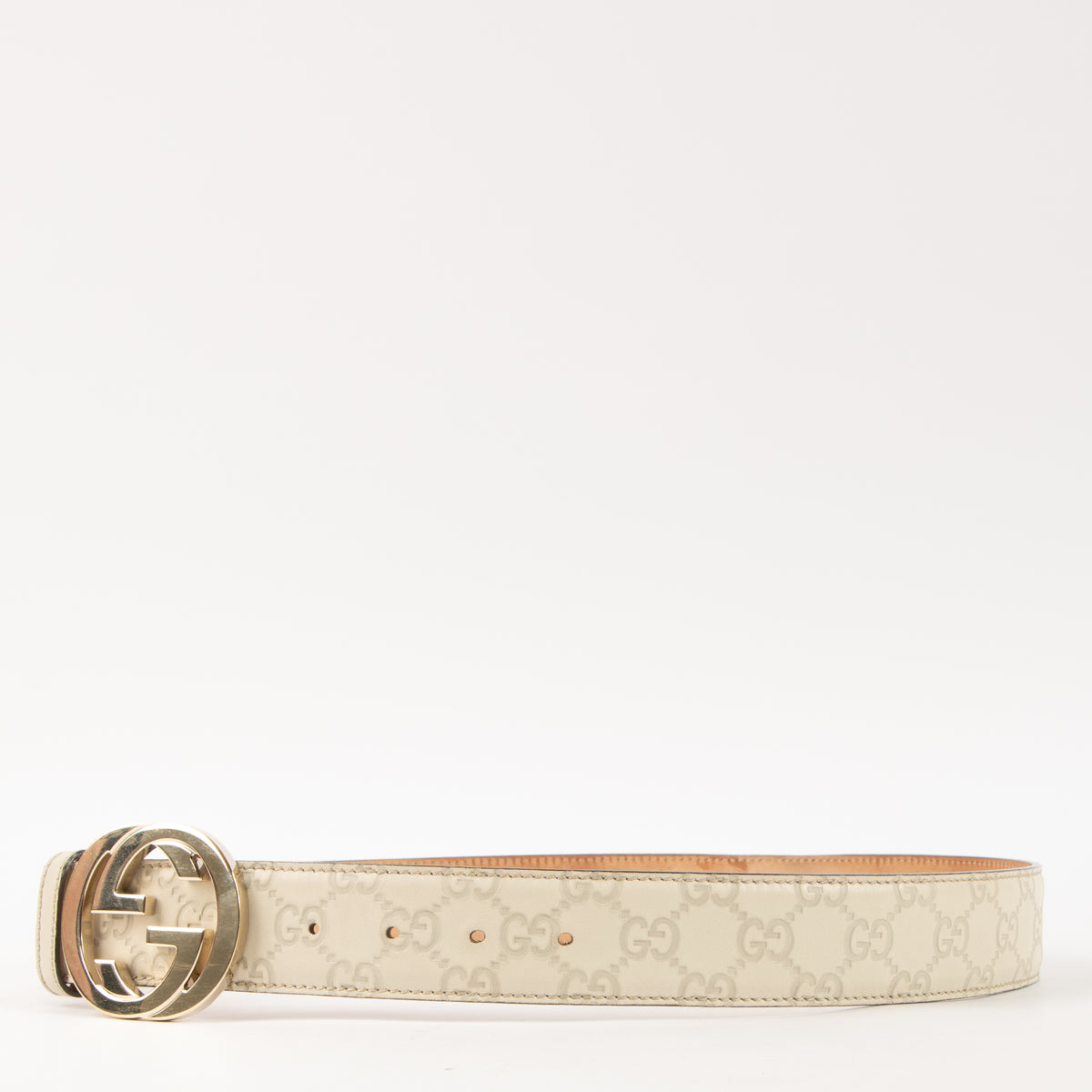 Shop this authentic Gucci Beige Signature Belt pre-loved on Labellov.com