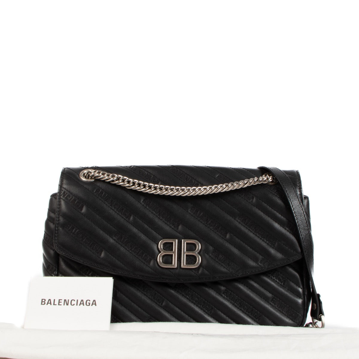 shop 100% authentic second hand Balenciaga Black BB Round M Bag on Labellov.com