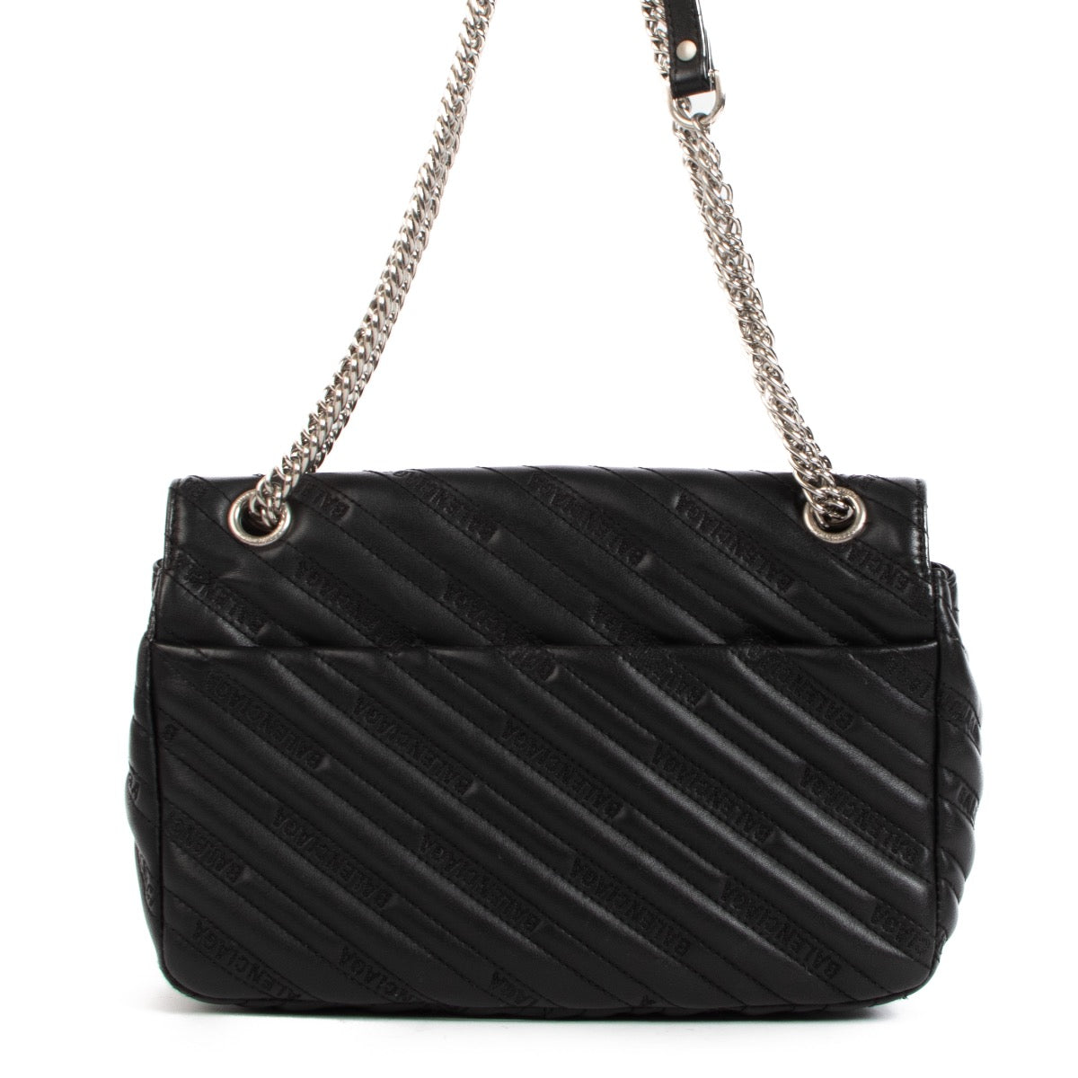 shop 100% authentic second hand Balenciaga Black BB Round M Bag on Labellov.com