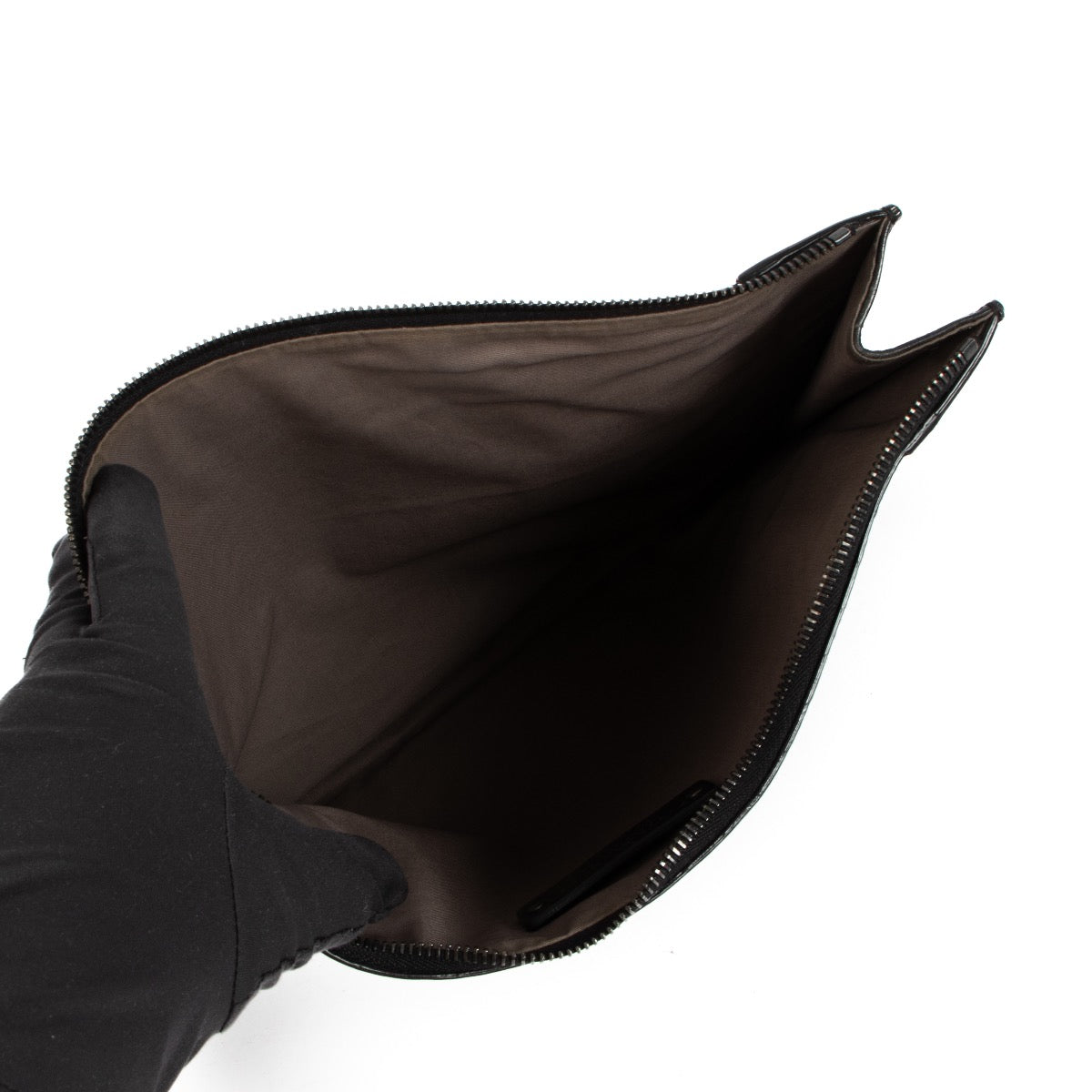 shop 100% authentic second hand Bottega Veneta Black Intrecciato Clutch on Labellov.com